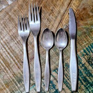 CP Air Airline Flatware Set Oneida Silversmiths Silverplate 1970s